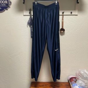 VTG. Men's NIKE Tearaway Track Pants